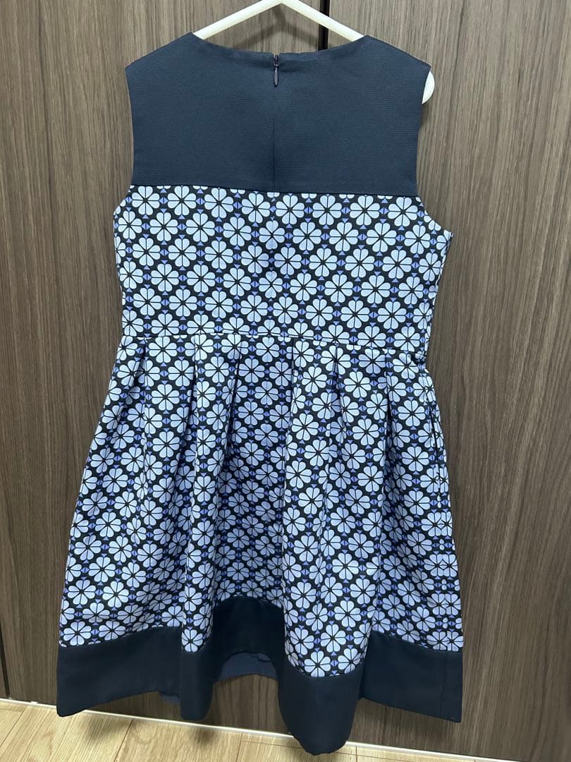 タグ付き　新品未使用　ワンピース　ケイトスペード　スペードフラワードレス