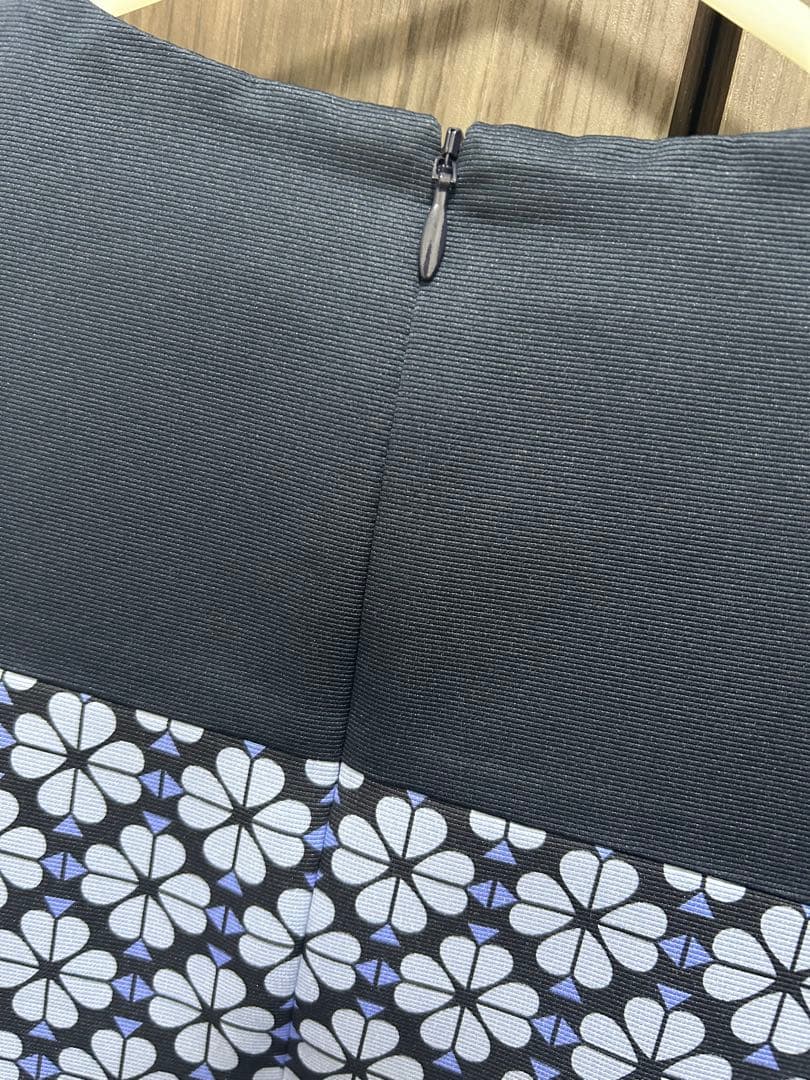 タグ付き　新品未使用　ワンピース　ケイトスペード　スペードフラワードレス