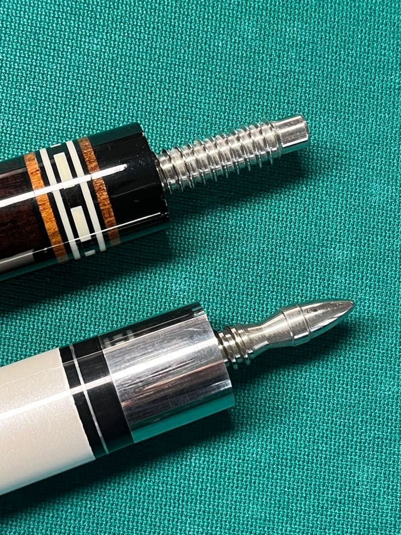 【❗️最終値下❗️】ビリヤード／CUESOULキュー2本とケースのセット