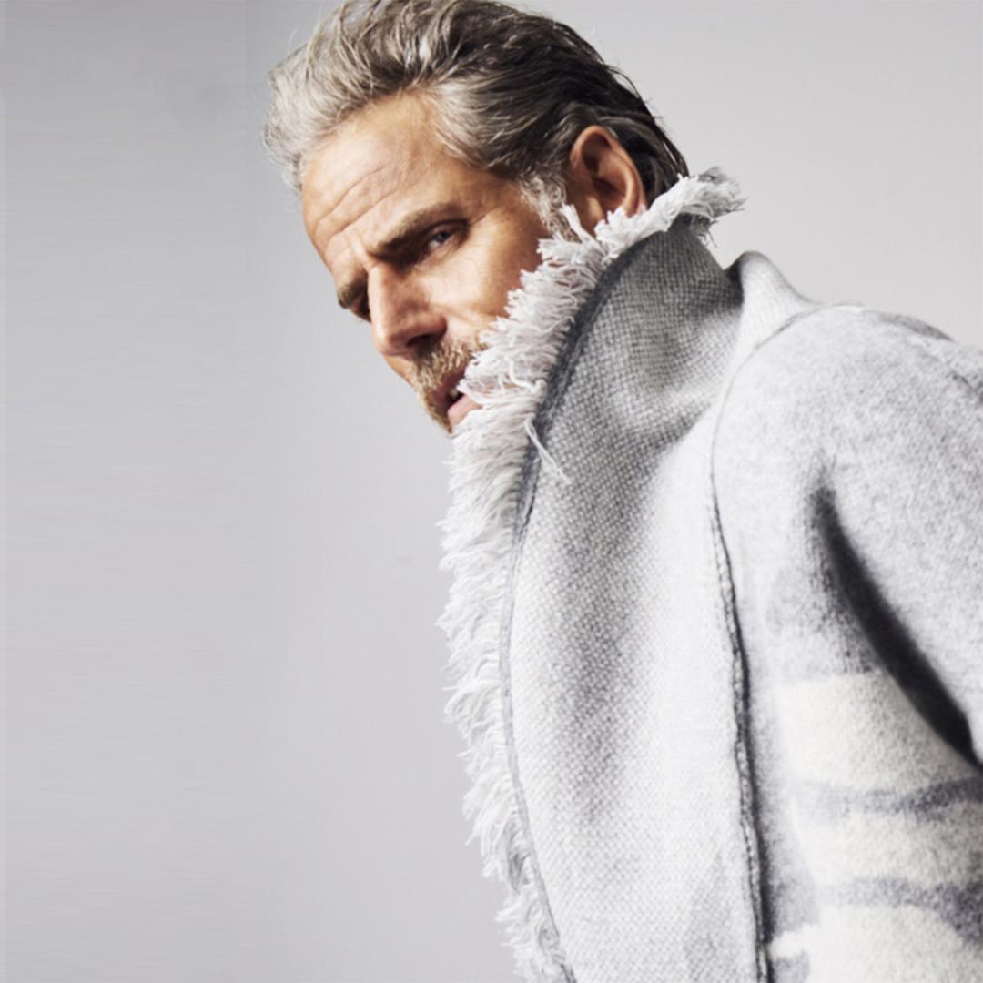 【新品】1PIU1UGUALE3 カモ柄 カシミヤ混ガウン 定価13万 5