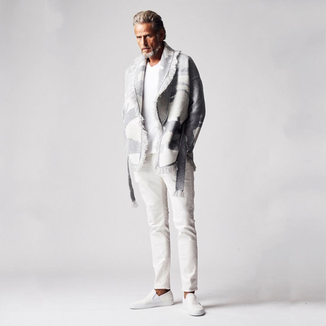 【新品】1PIU1UGUALE3 カモ柄 カシミヤ混ガウン 定価13万 5