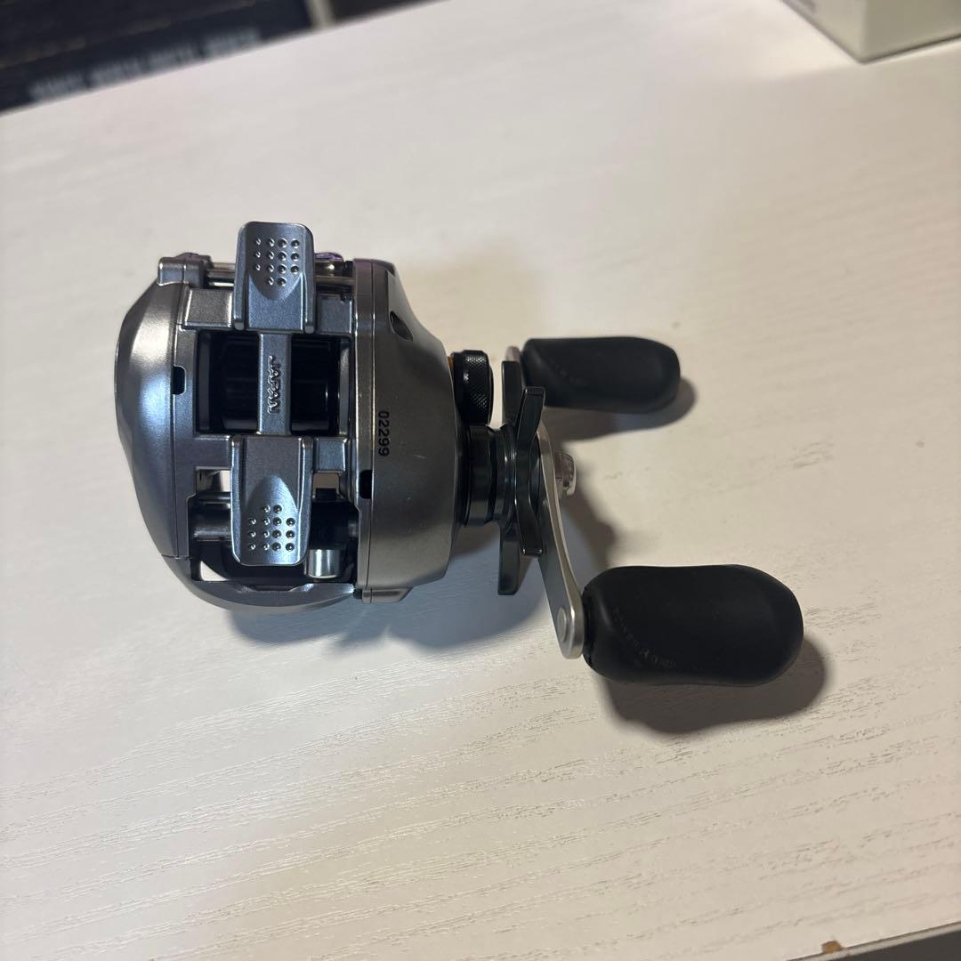 シマノ　アルデバランMg