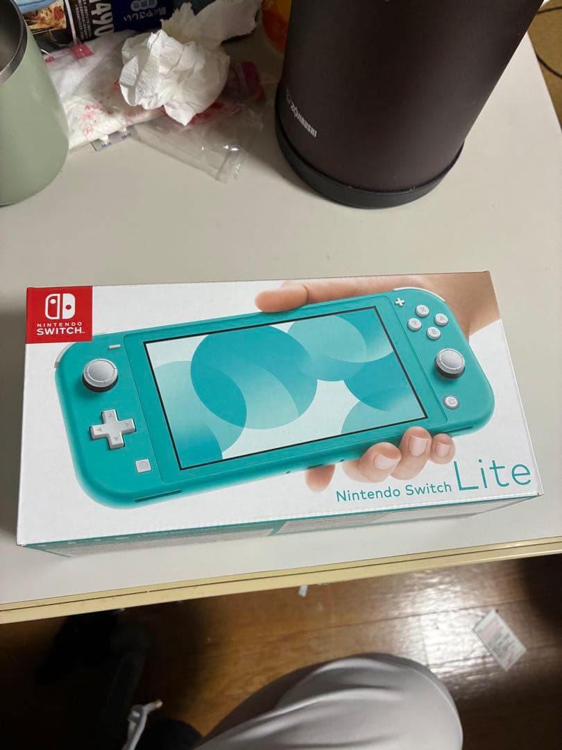 Nintendo Switchライト超美品24時間以内発送⏰