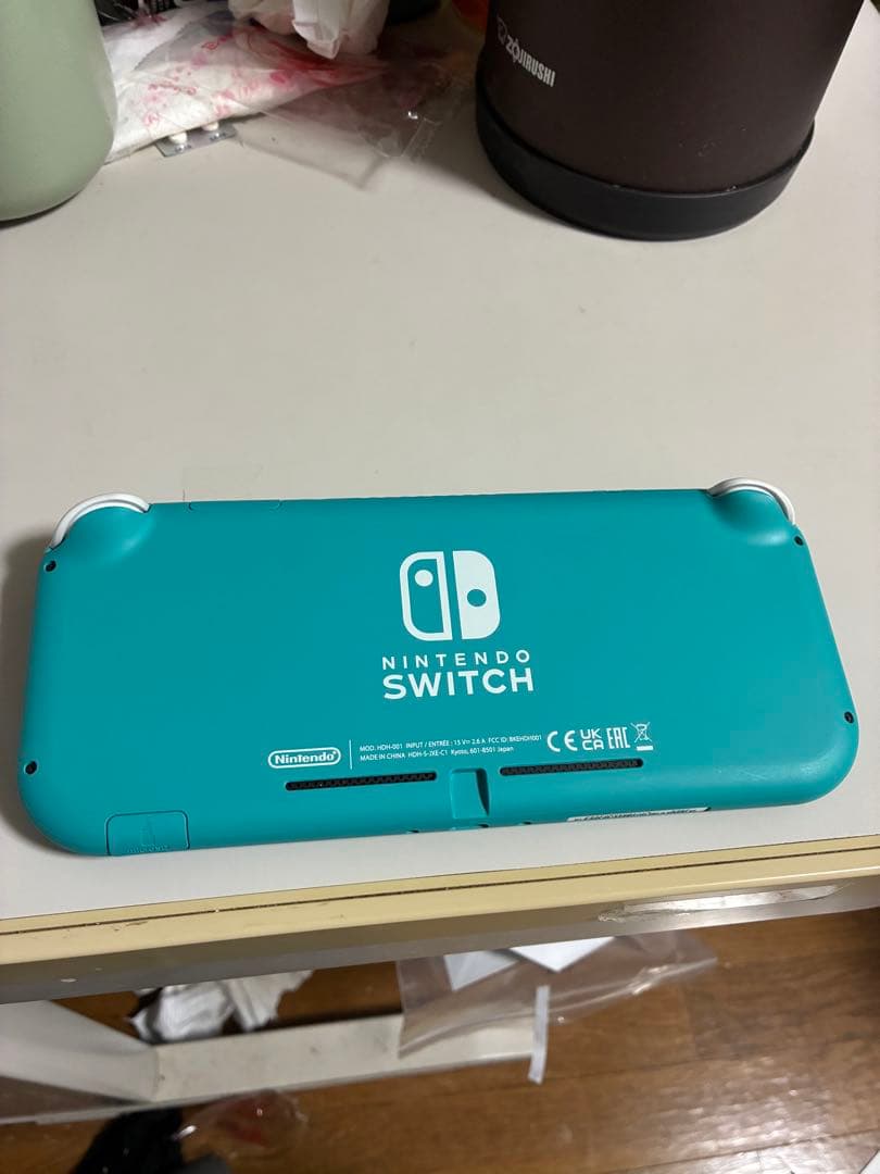 Nintendo Switchライト超美品24時間以内発送⏰