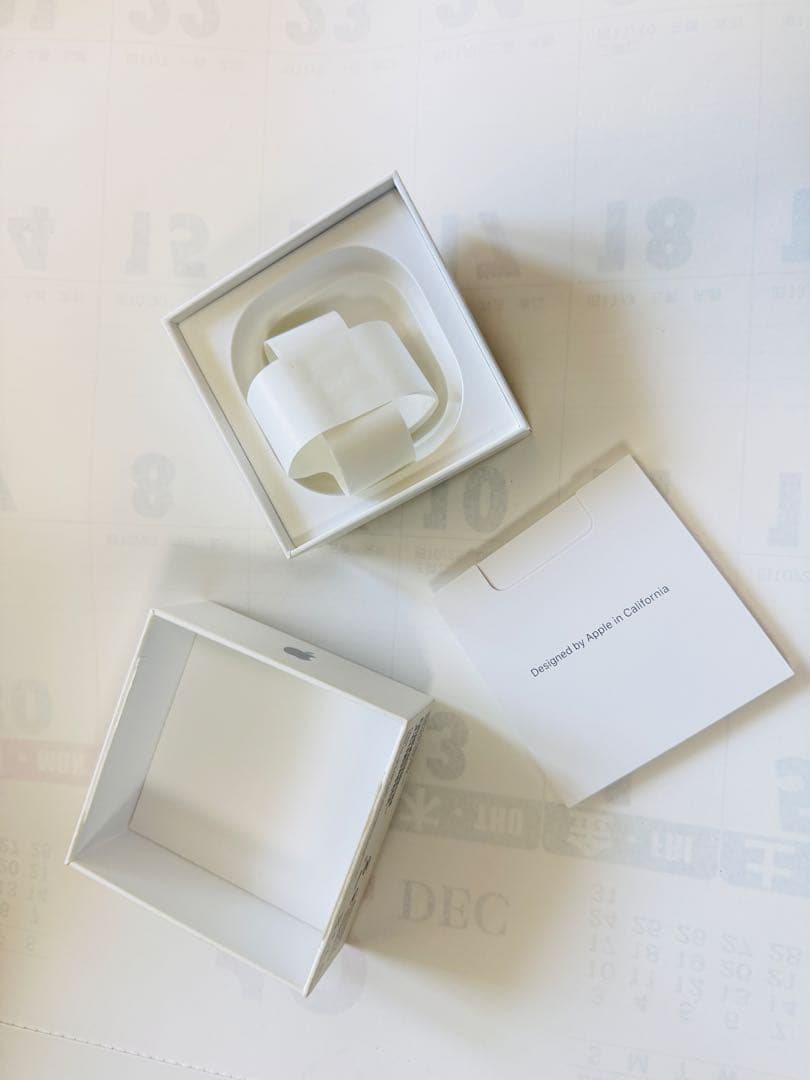 AirPods本体とUSB-C充電ケーブルセット