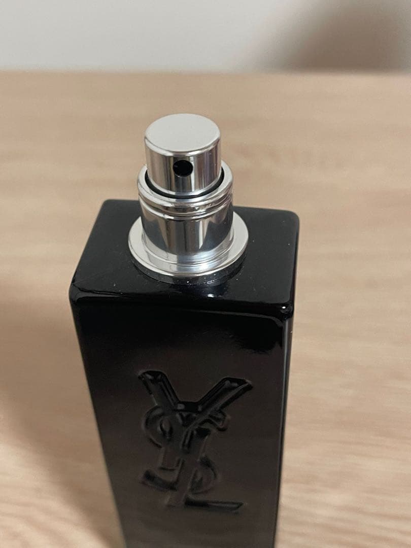 香水(男性用) YVES SAINT LAURENT MYSLF EAU DE PARFUM