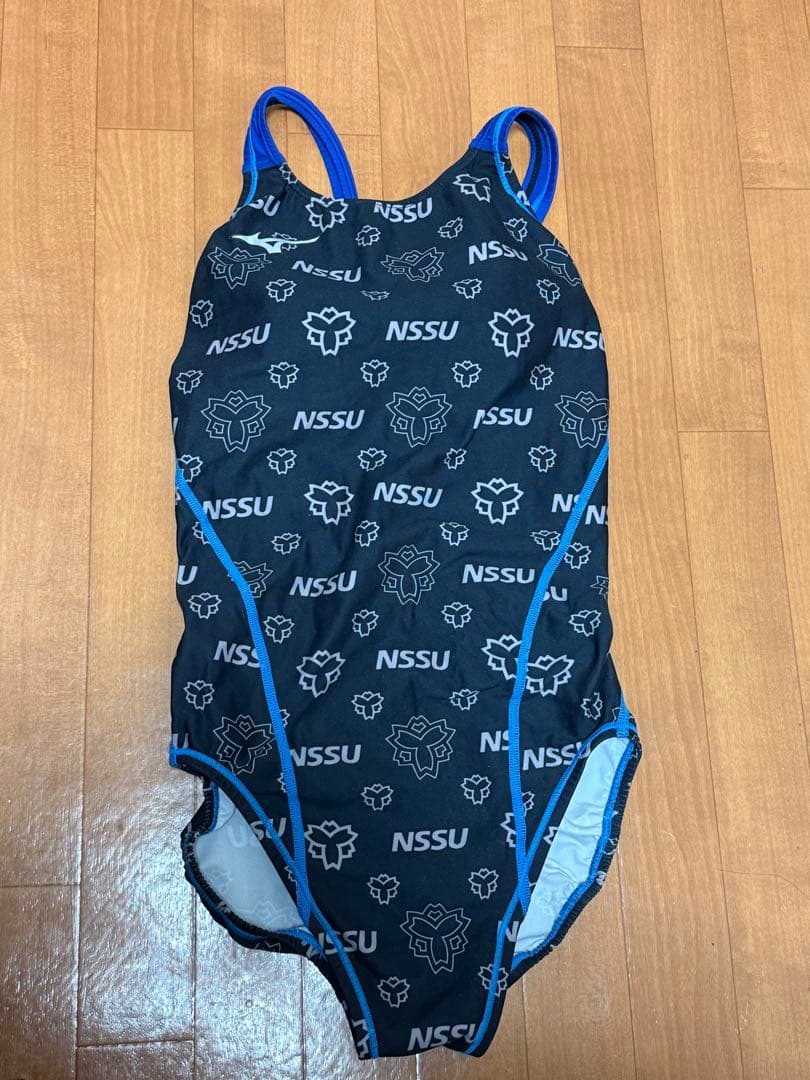 日体大　女子用水着