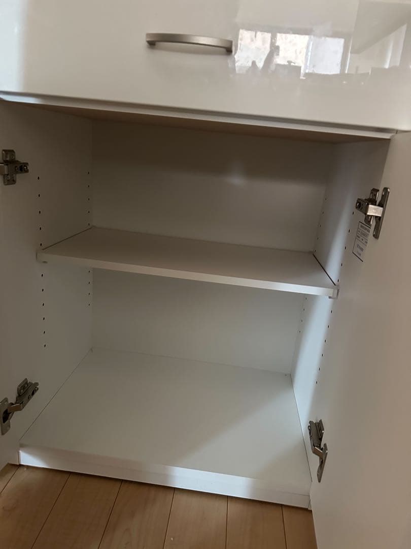 ニトリ ホワイト ガラス扉 食器棚 178cm