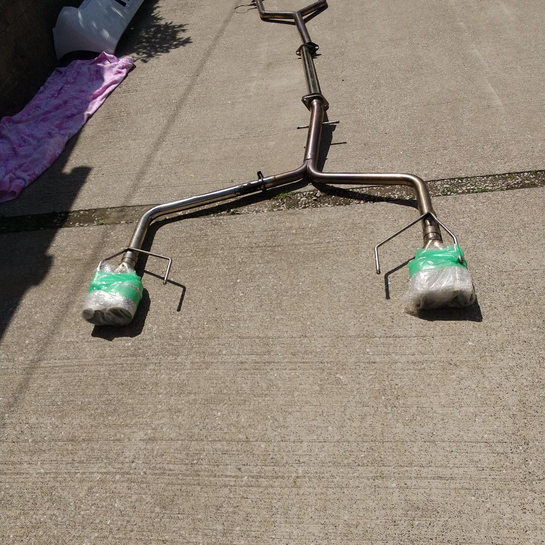 レクサス １９系GS 350ステンレス製 4本出しマフラー