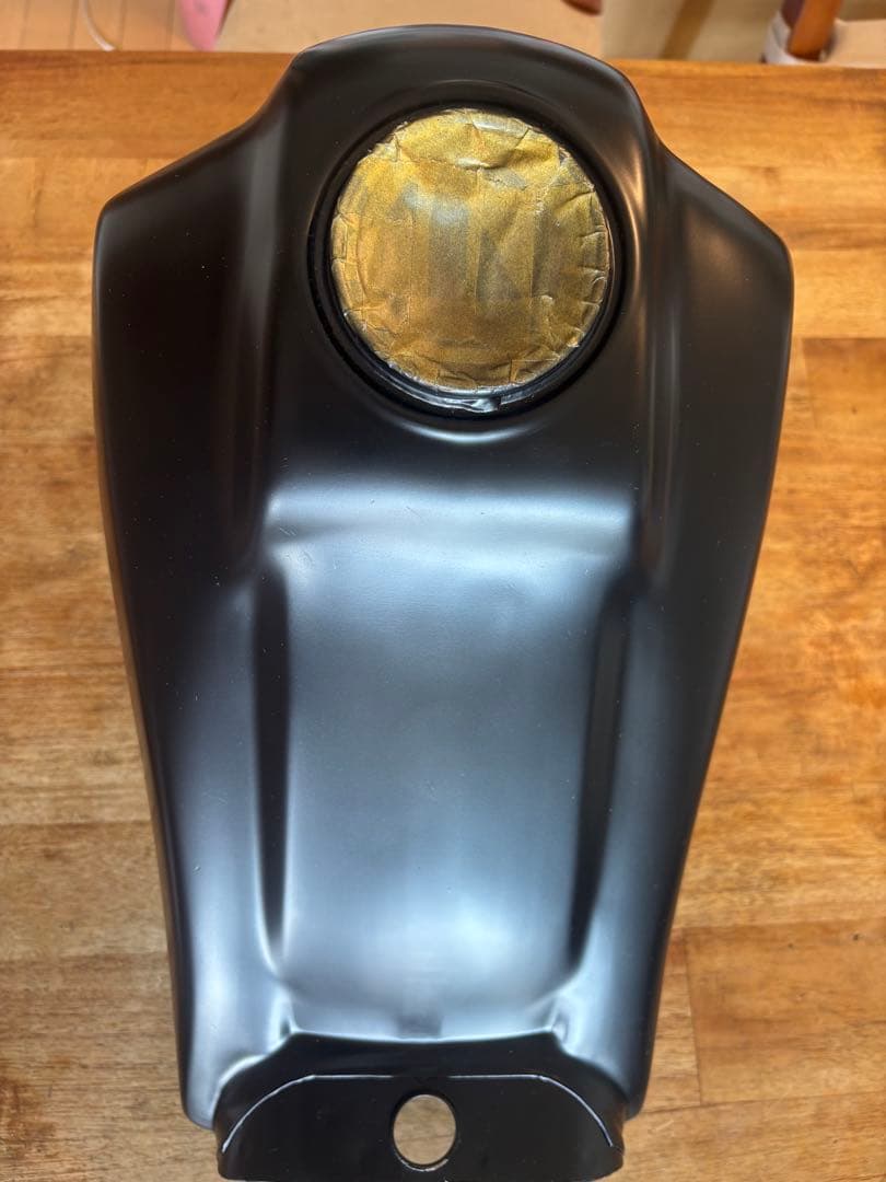 TW200 純正 タンク 艶消し仕上げ　マットブラック　コーティング済