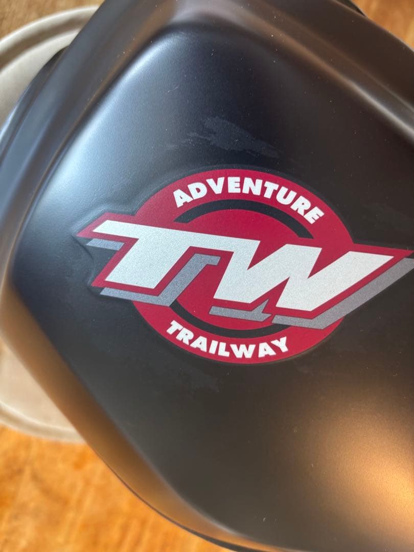 TW200 純正 タンク 艶消し仕上げ　マットブラック　コーティング済