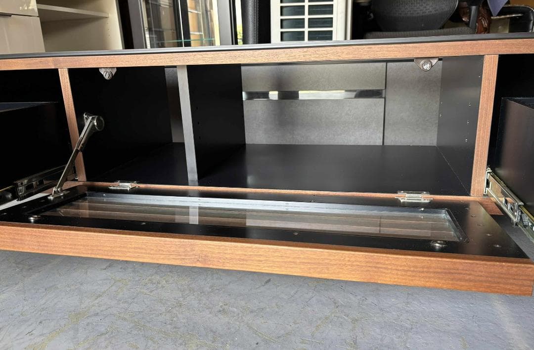 rin.rin.31 高級感 シギヤマ ローボード、テレビ台 ブラウン