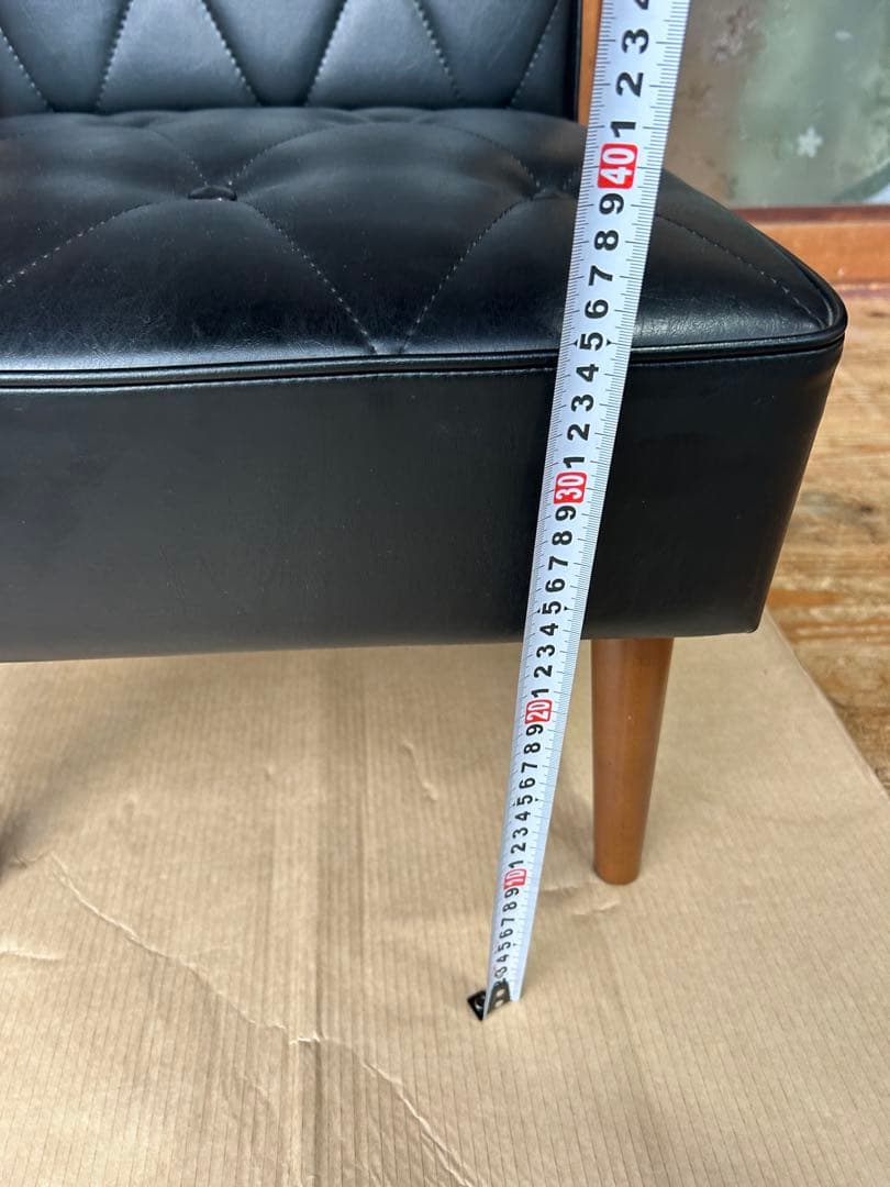 良品 カリモク 60 karimoku カフェチェア ブラック レザー ソファ