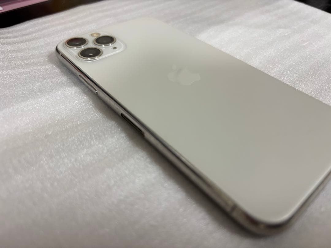 iPhone11Pro SiMフリー ホワイト ジャンク品