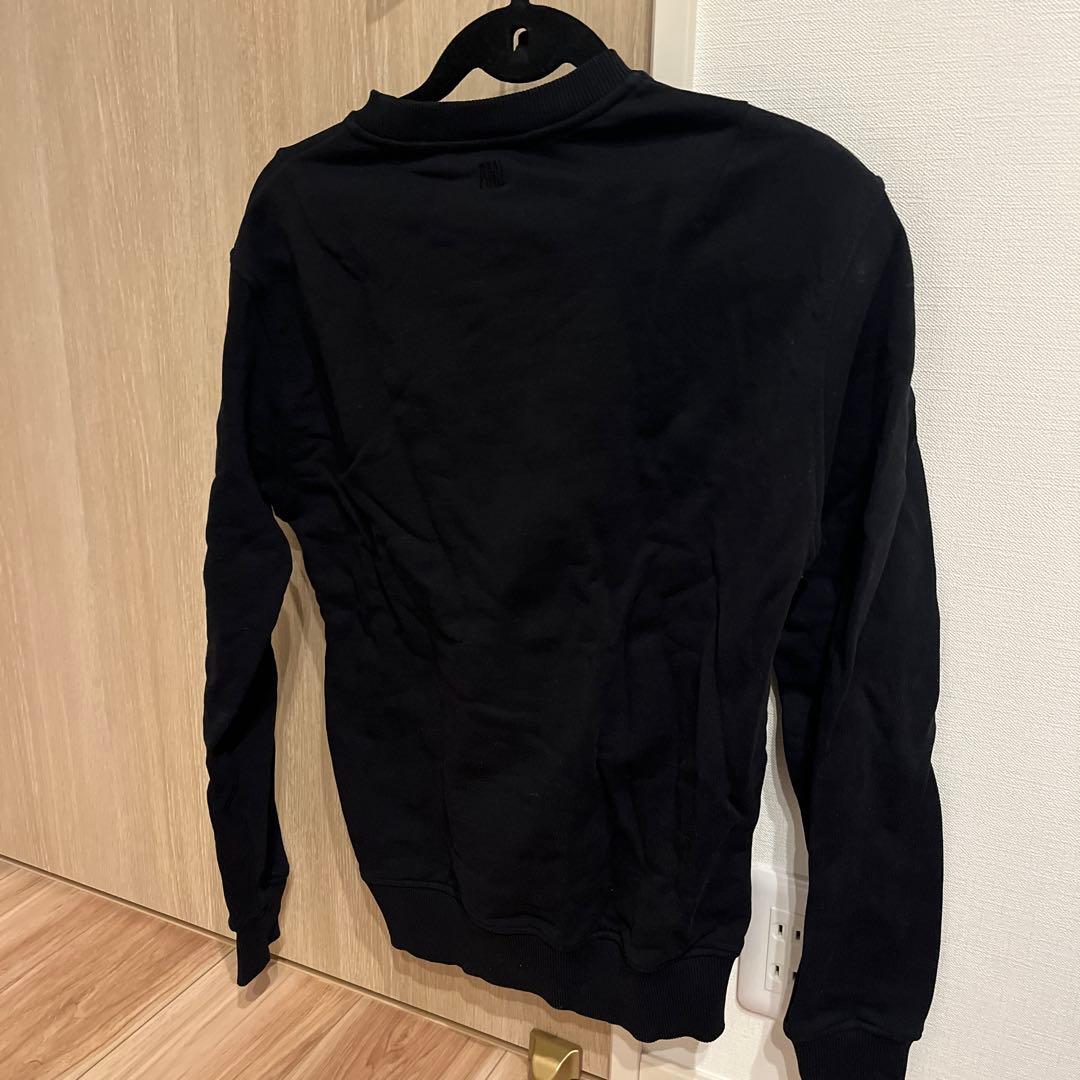 AMI ハートロゴ ブラックスウェット　トレーナー