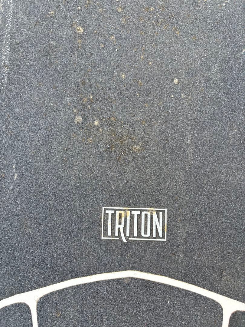 ま*ん様 Triton Knowledge ショートボード