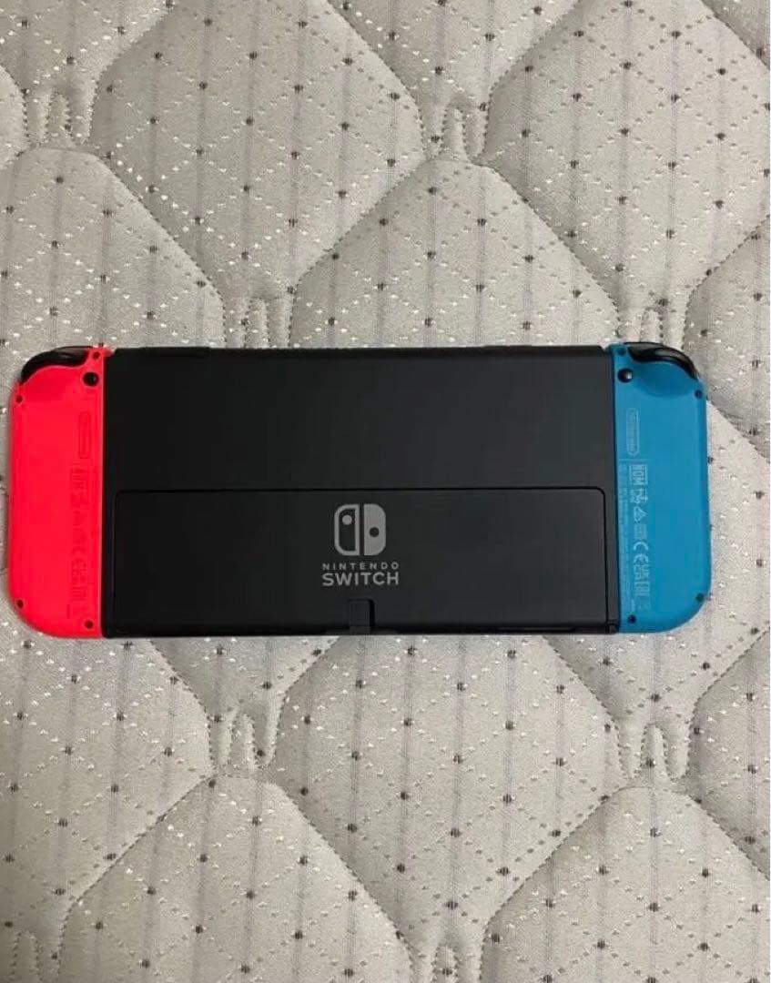 【美品】Nintendo Switch 有機ELモデル