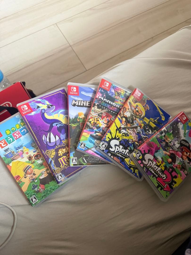 【美品】Nintendo Switch 有機ELモデル