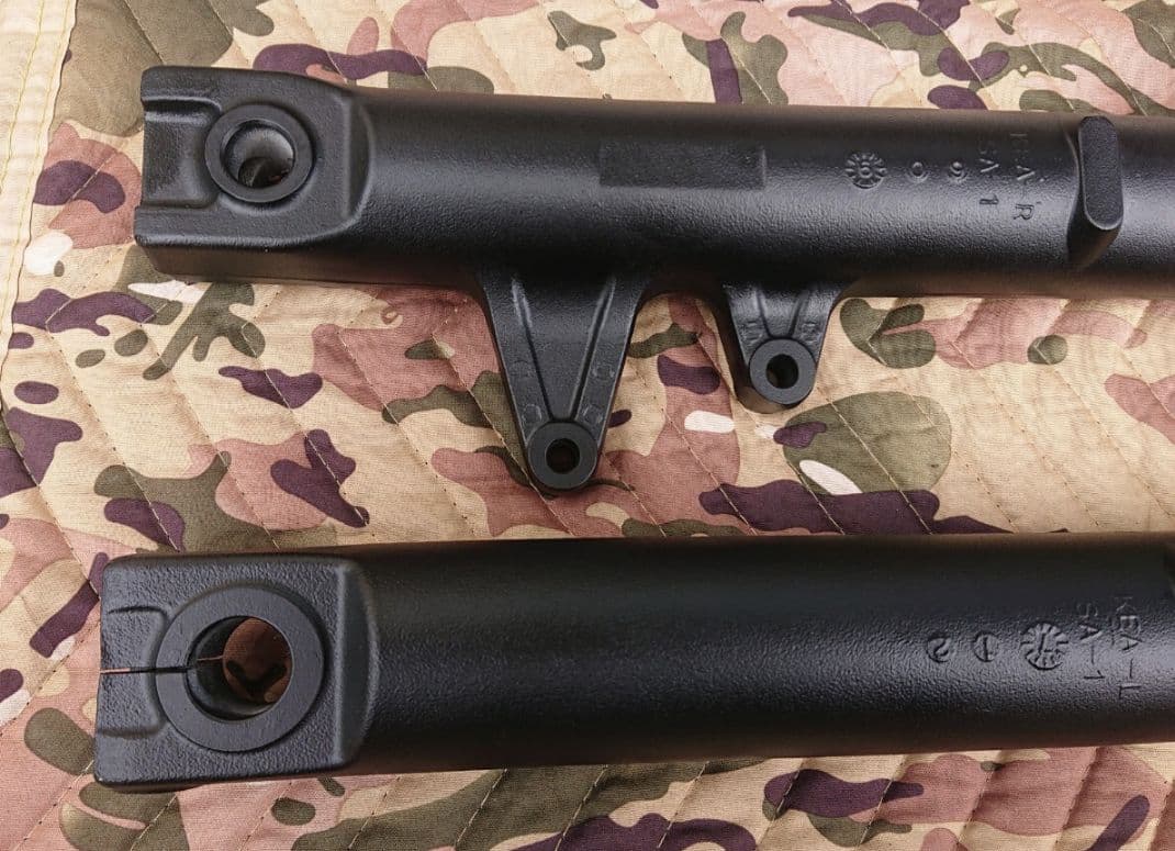 ホーネット250　OH済フロントフォーク　ゴールドインナーチューブ