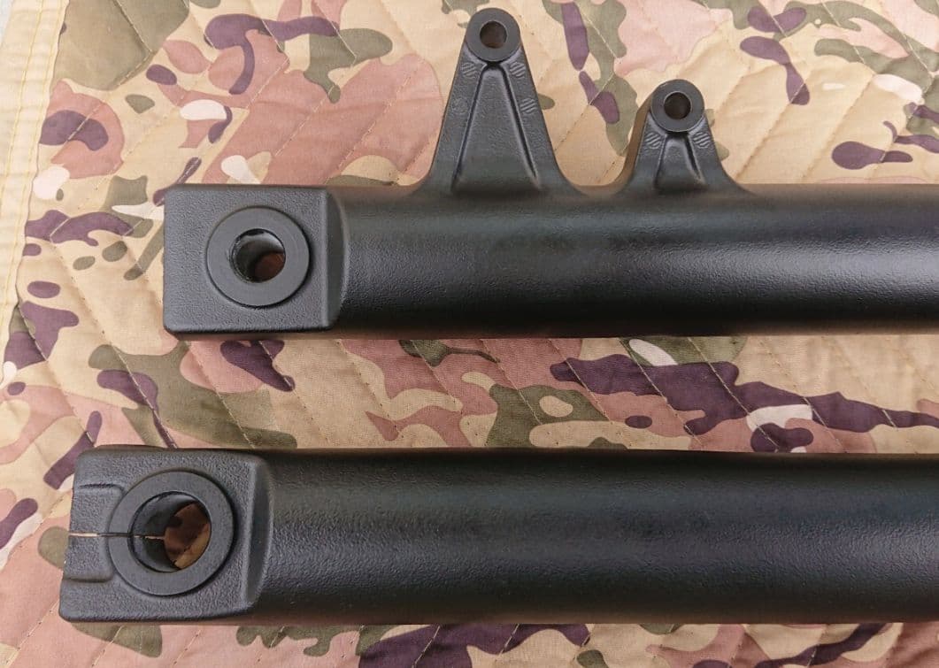 ホーネット250　OH済フロントフォーク　ゴールドインナーチューブ