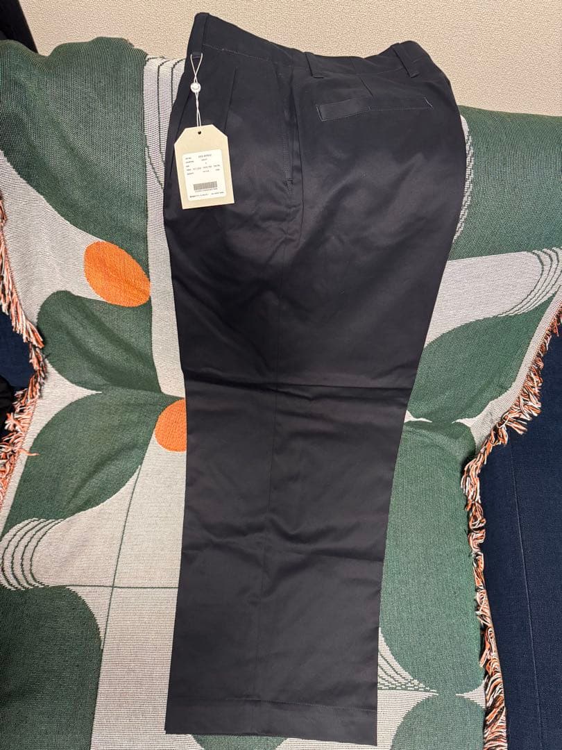 パンツ universal products 2tuck chino trousers