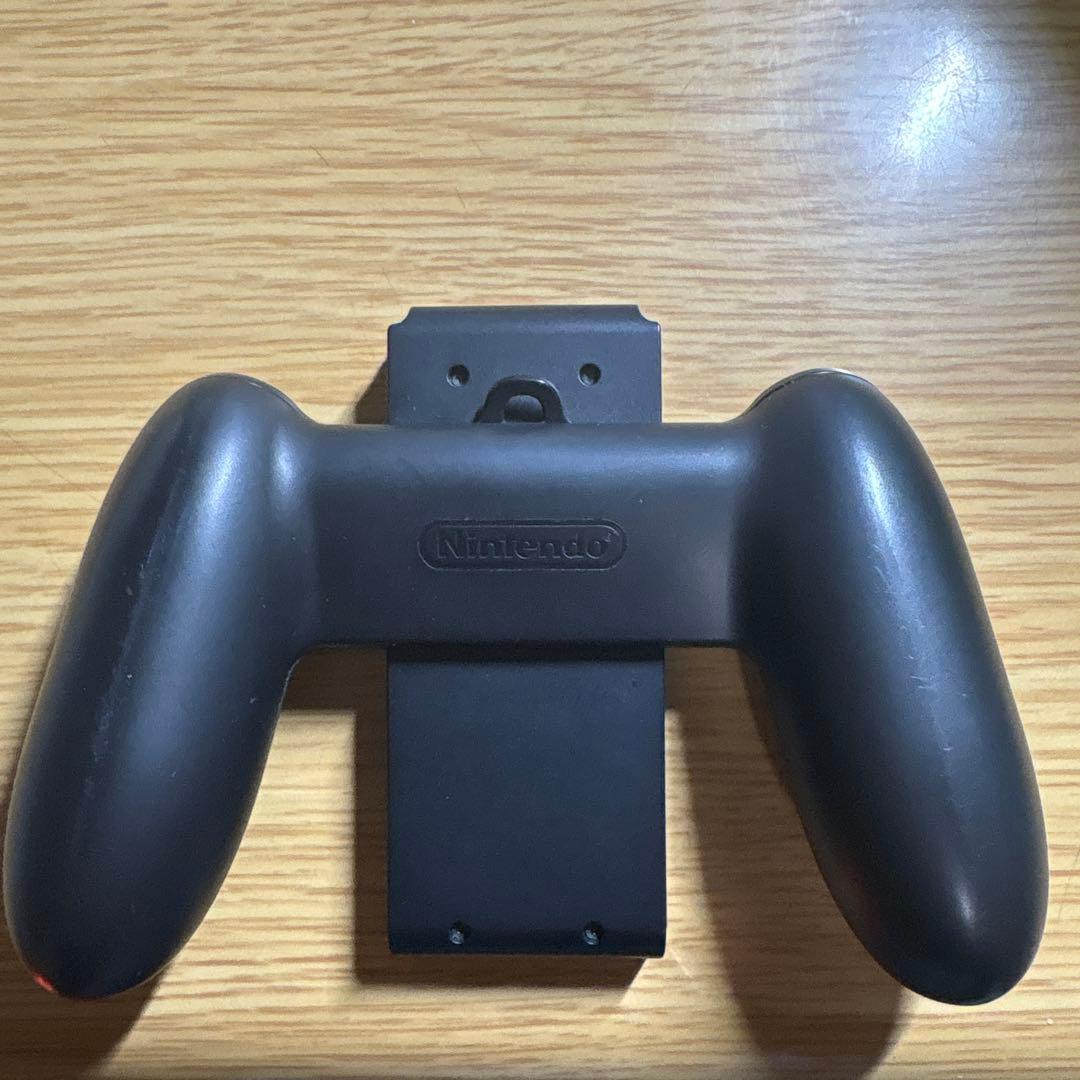 Nintendo Switch 本体 青と赤のJoy-Con 周辺機器カセット8