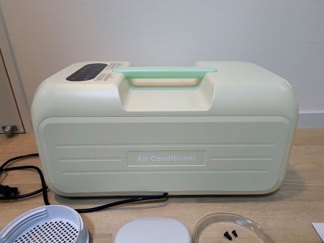 ポータブルエアコン 3500BTU　窓用パネル付き　スポットクーラー 車中泊