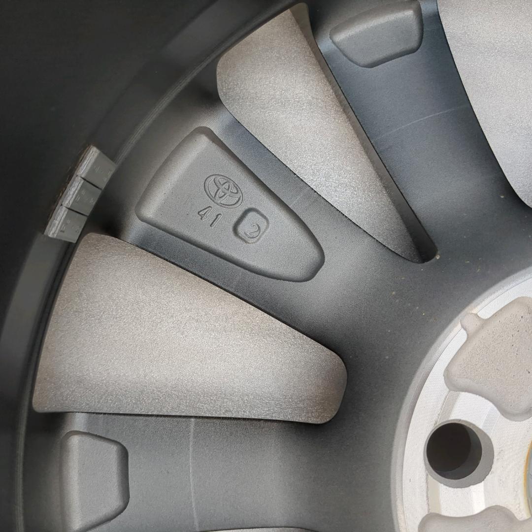 *2（4本で69,000円送料込）８０系ハリアーGグレード純正アルミホイール