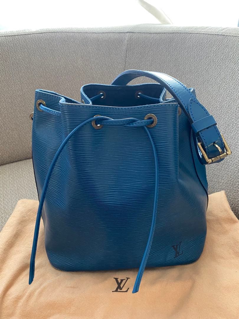 LOUIS VUITTON ルイヴィトン　エピノエ　ビンテージ　ブルー