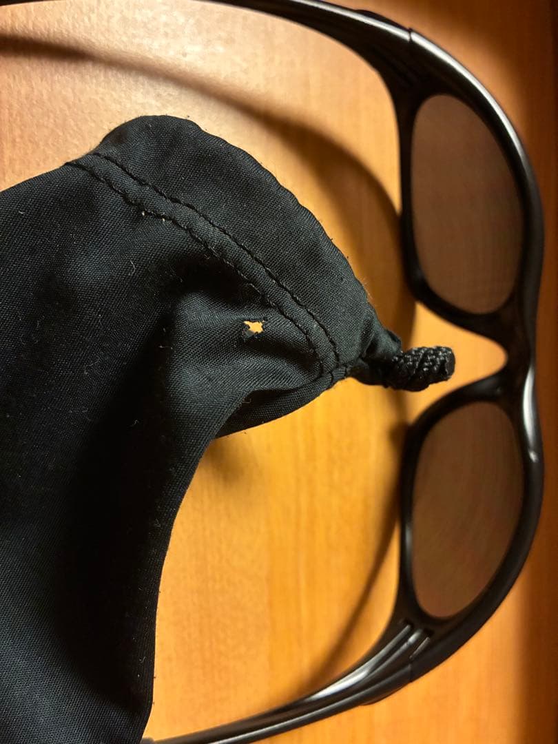 Oakley minute ブラック サングラス