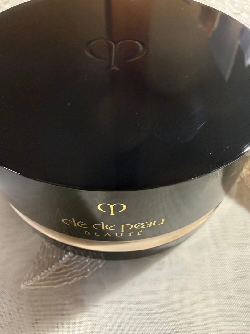 clé de peau プードルトランスパラントn M 1ライトフェイスパウダー