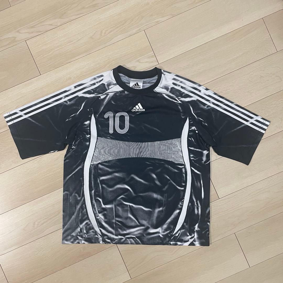 adidas チームガイスト　プリントジャージー