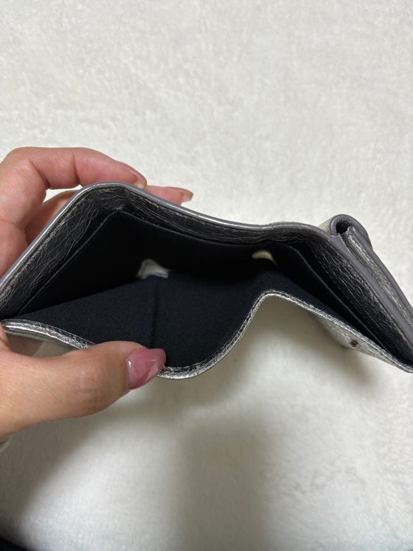 BALENCIAGA バレンシアガ　三つ折りウォレット　シルバー　財布