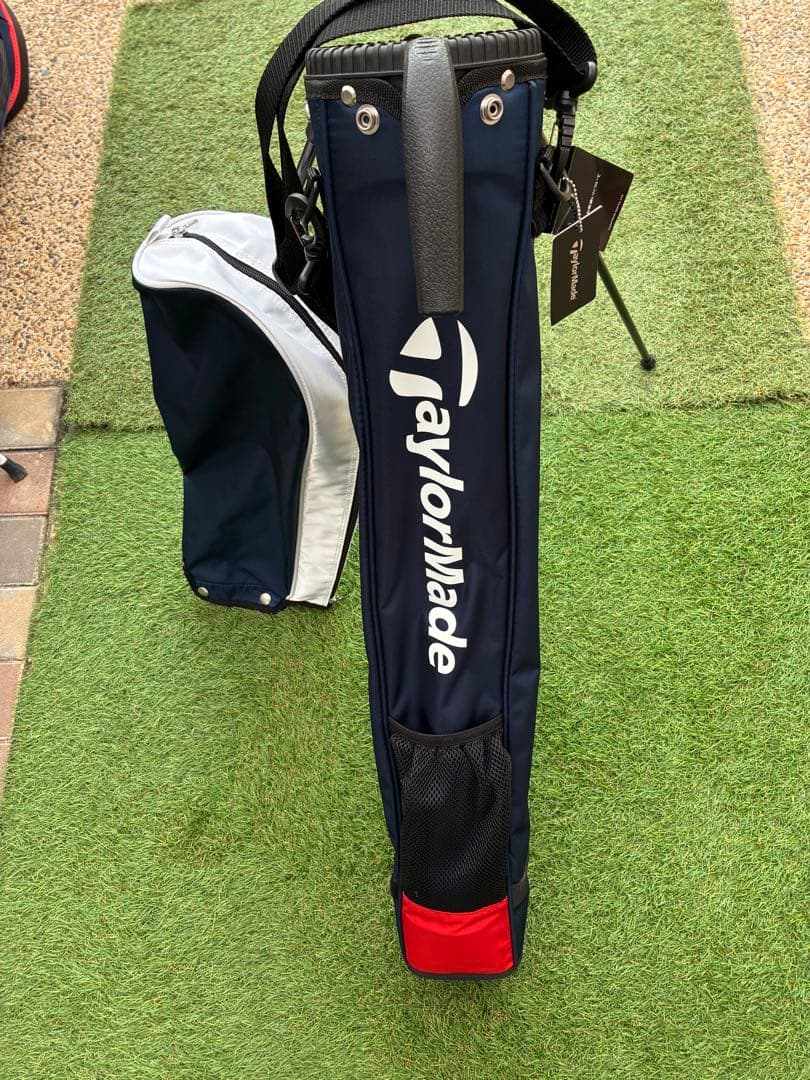 【新品未使用】TaylorMade スタンドキャディバッグ