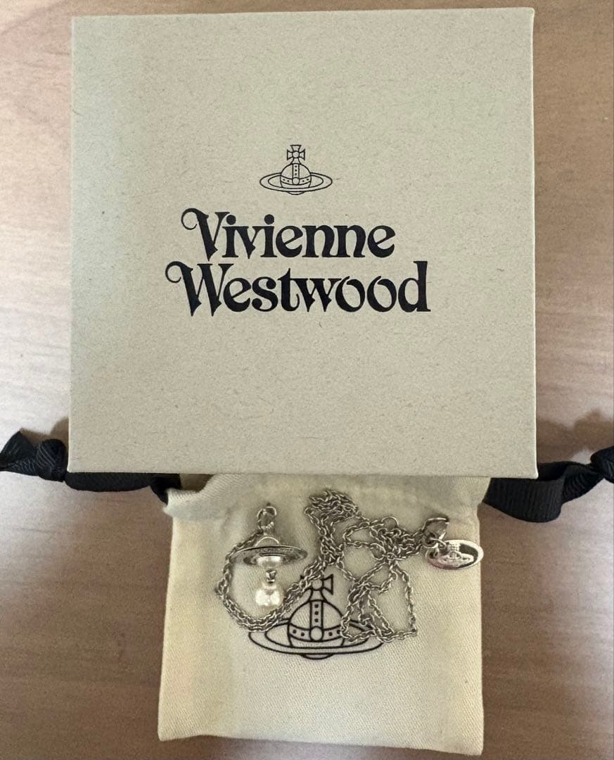 【正規品】Vivienne Westwood ペンダントネックレス