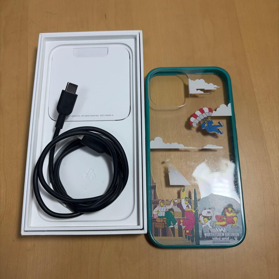 Apple iPhone 13 ミッドナイト 本体