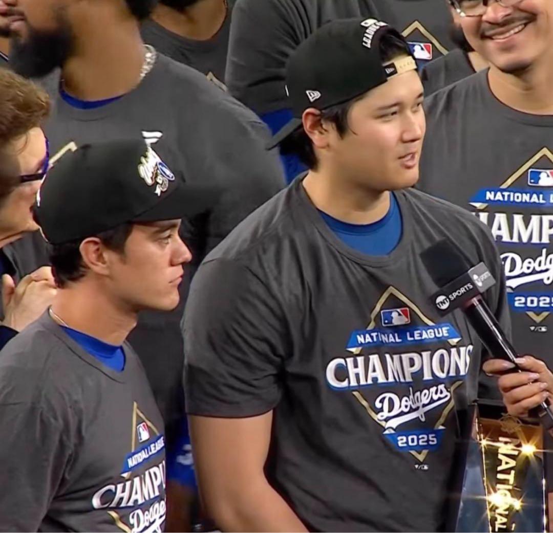 大谷翔平2025NLCS優勝＆MVP受賞＆祝賀会BLACK着用モデルCAP限定品