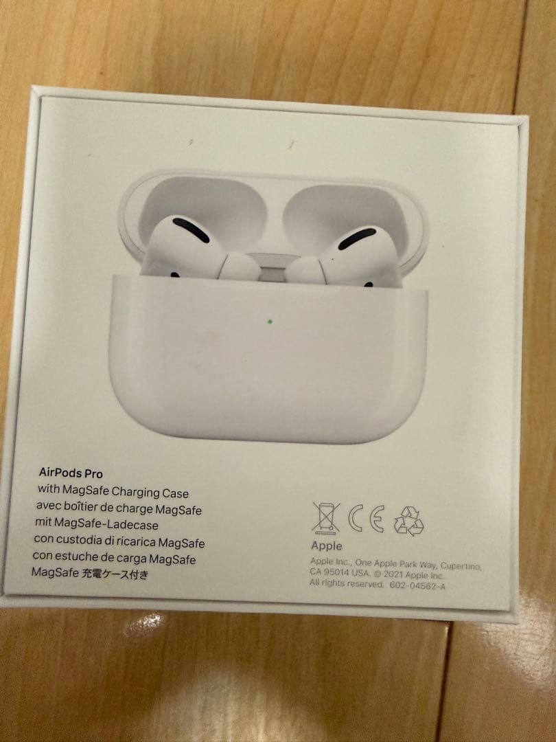 AirPods Pro 本体 MagSafe充電ケース付き