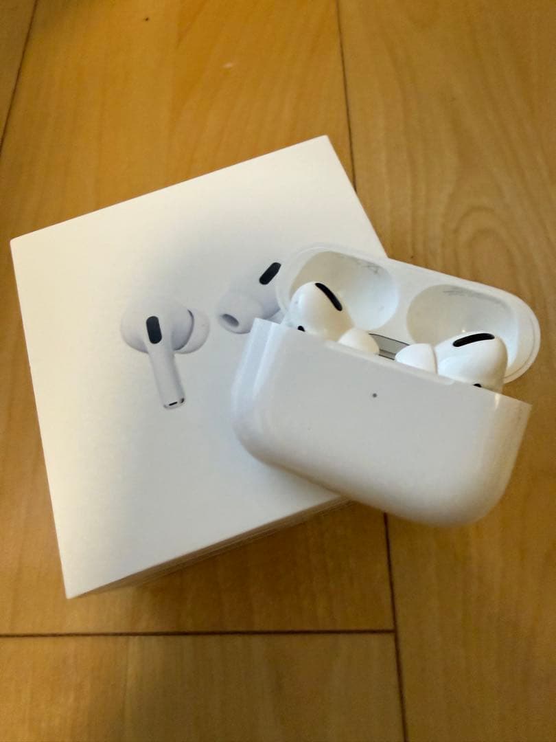 AirPods Pro 本体 MagSafe充電ケース付き