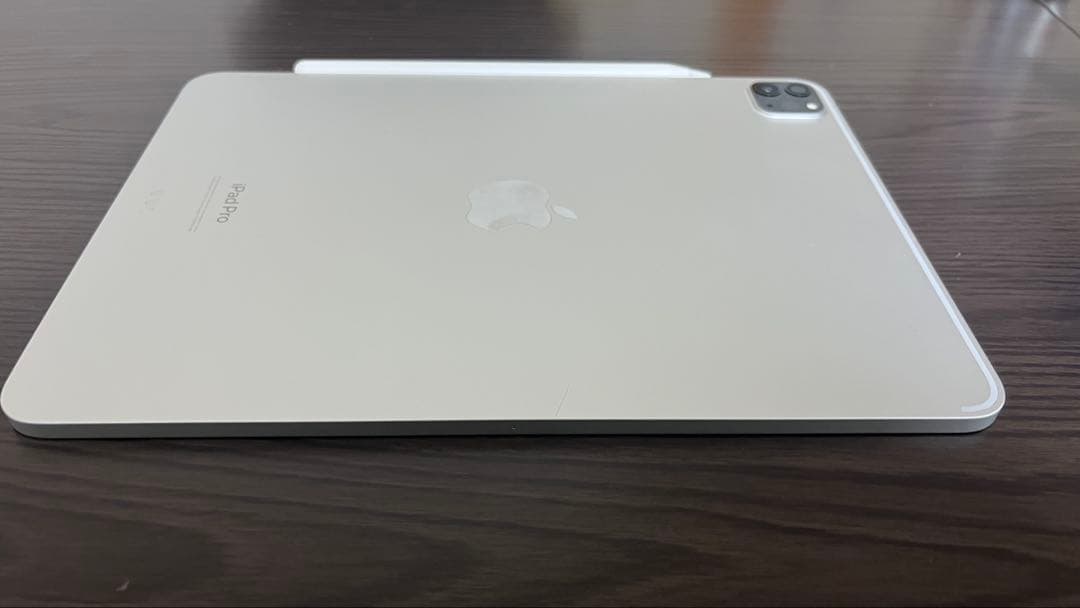 iPad Pro 第4世代 11インチ 256GB美品 電池98％