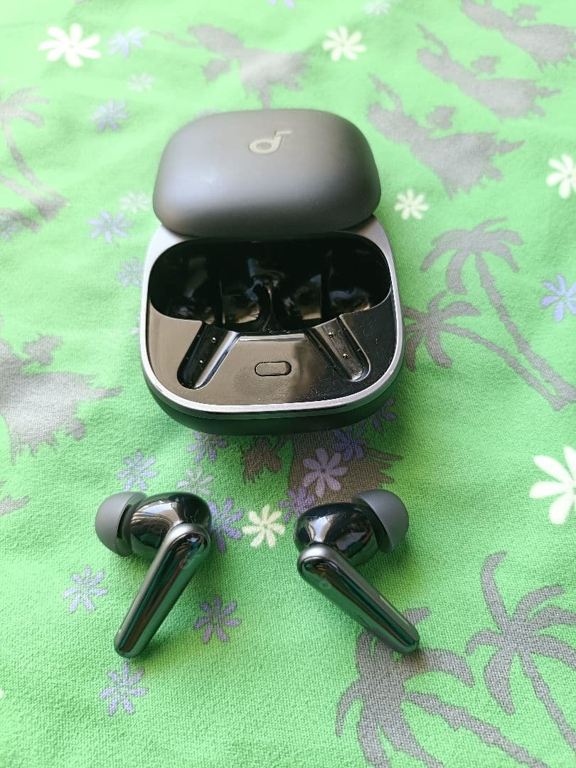 Anker Soundcore Liberty 5 ワイヤレスイヤホン