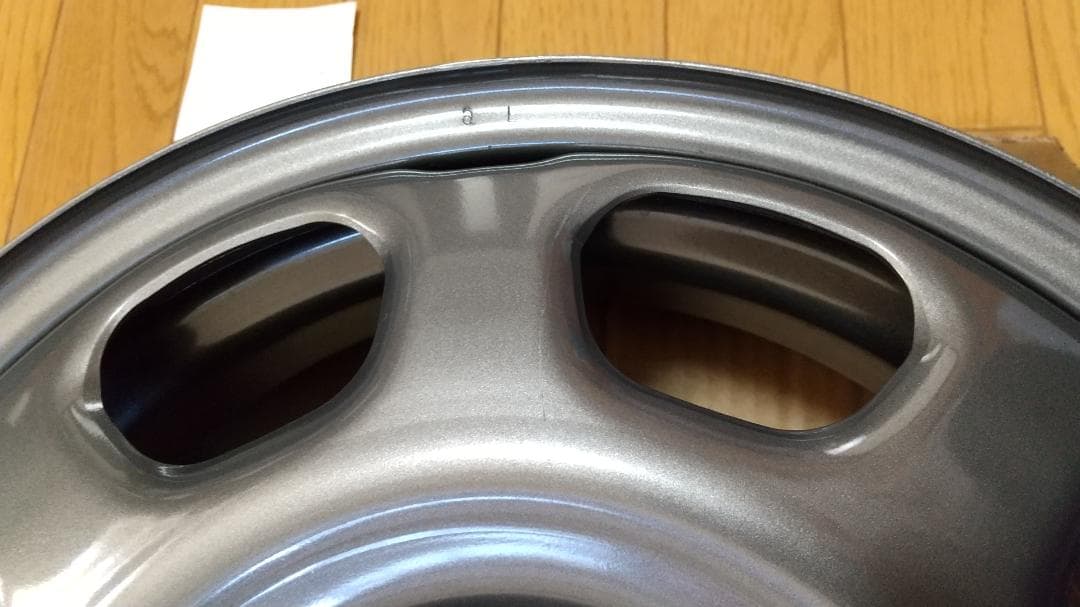 スズキ　ハスラー　純正ホイール　新車取外し品　15インチ　グレー色　４本セット