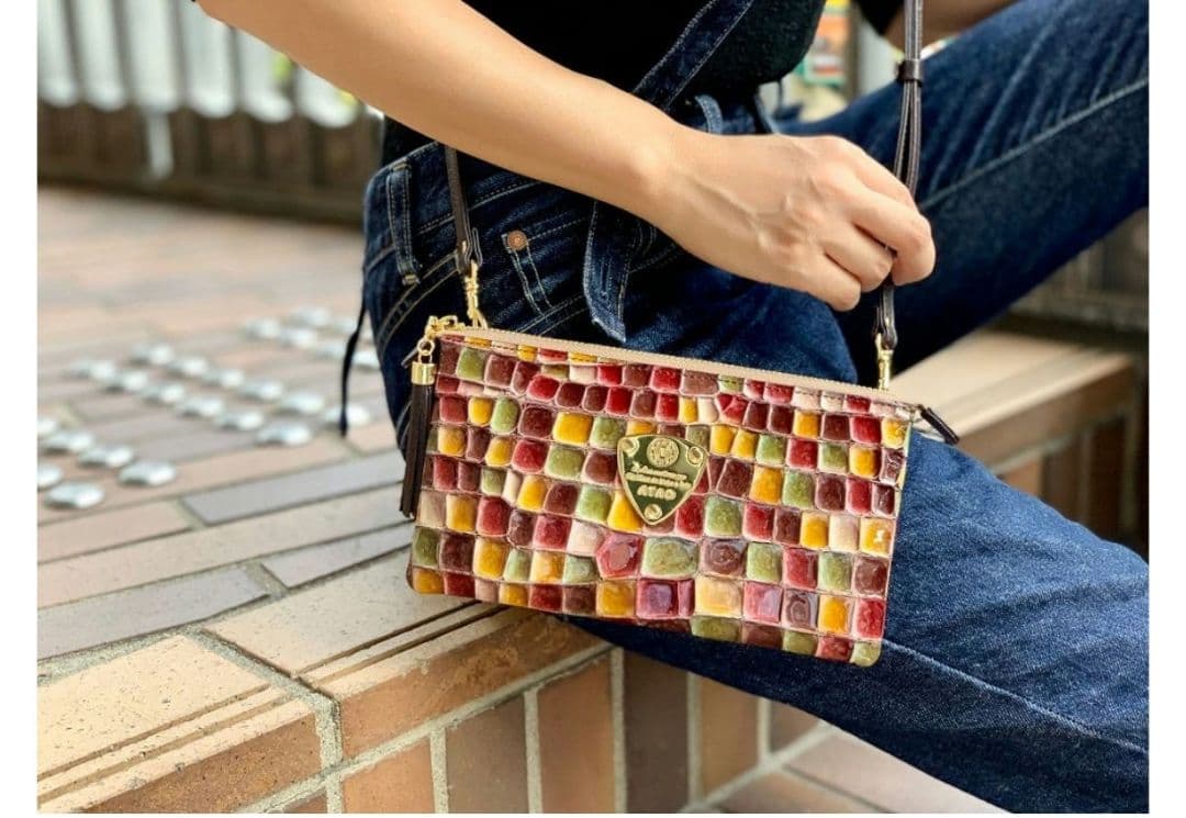 ATAO マルチカラー クラッチバッグ