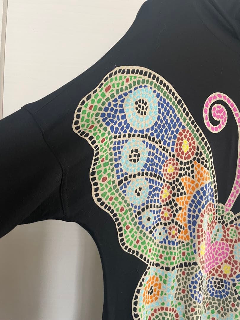 トクコプルミエヴォル/蝶モザイクデザイン長袖チュニック