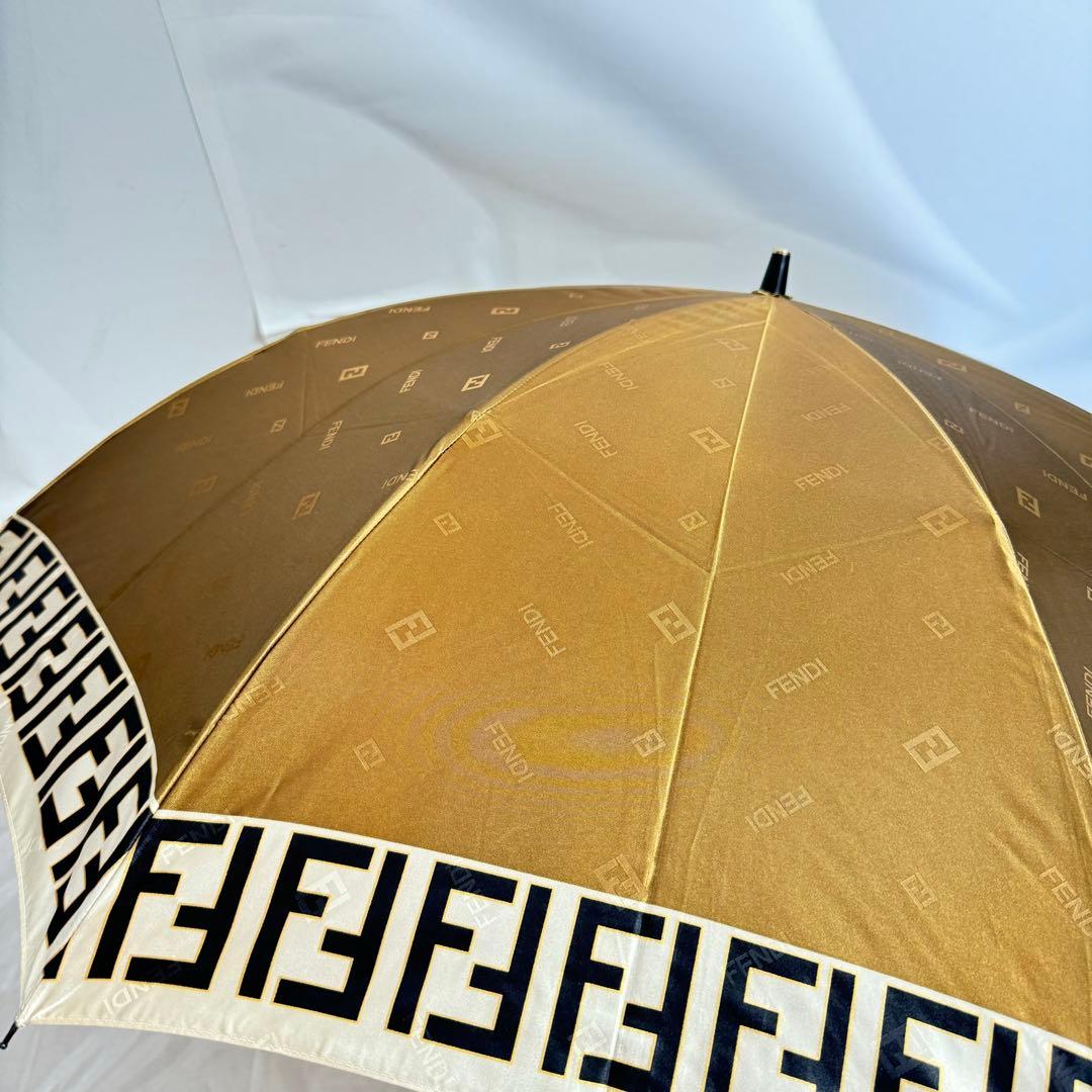 DA406 【美品】フェンディ　FENDI 折りたたみ傘