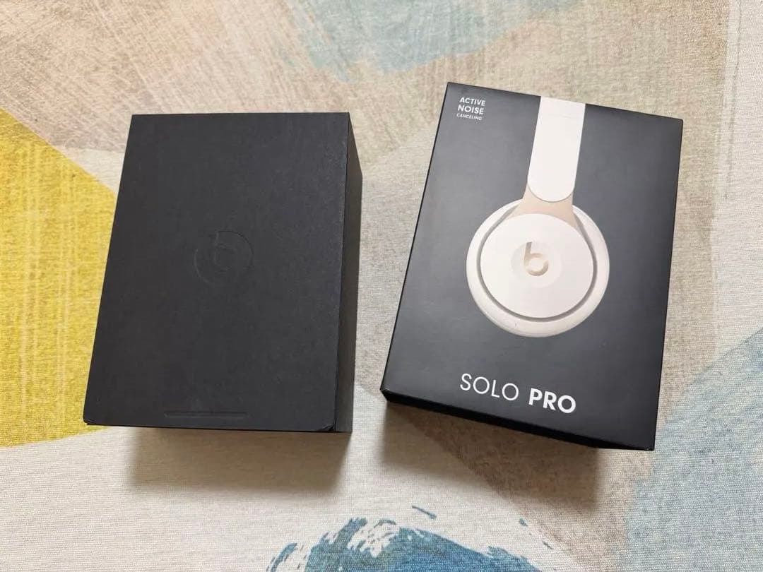 c*t様 Beats Solo Pro ワイヤレスヘッドホン ホワイト 美品
