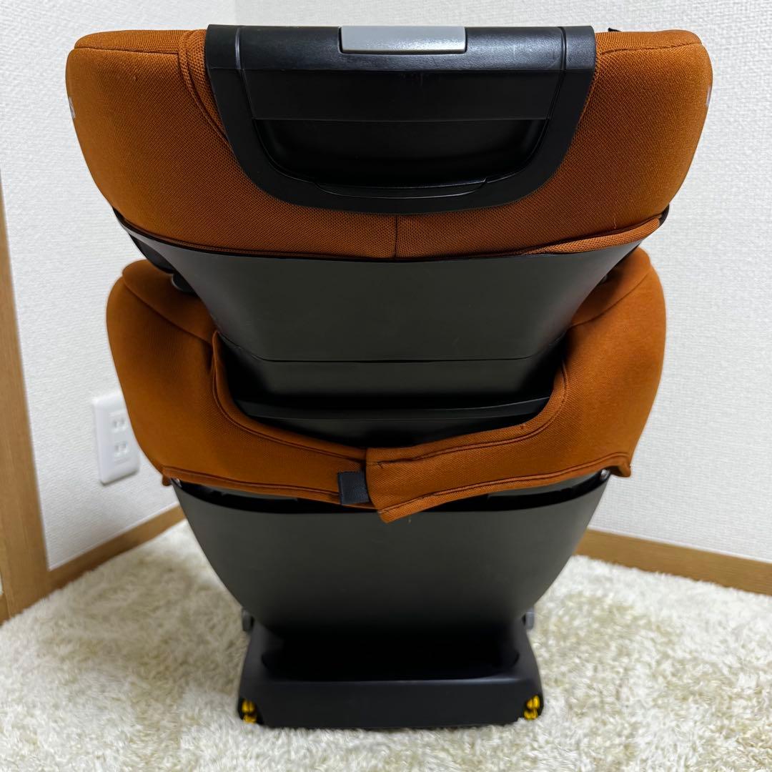 MAXI-COSI マキシコシ チャイルドシート RodiFix 付属品付♪