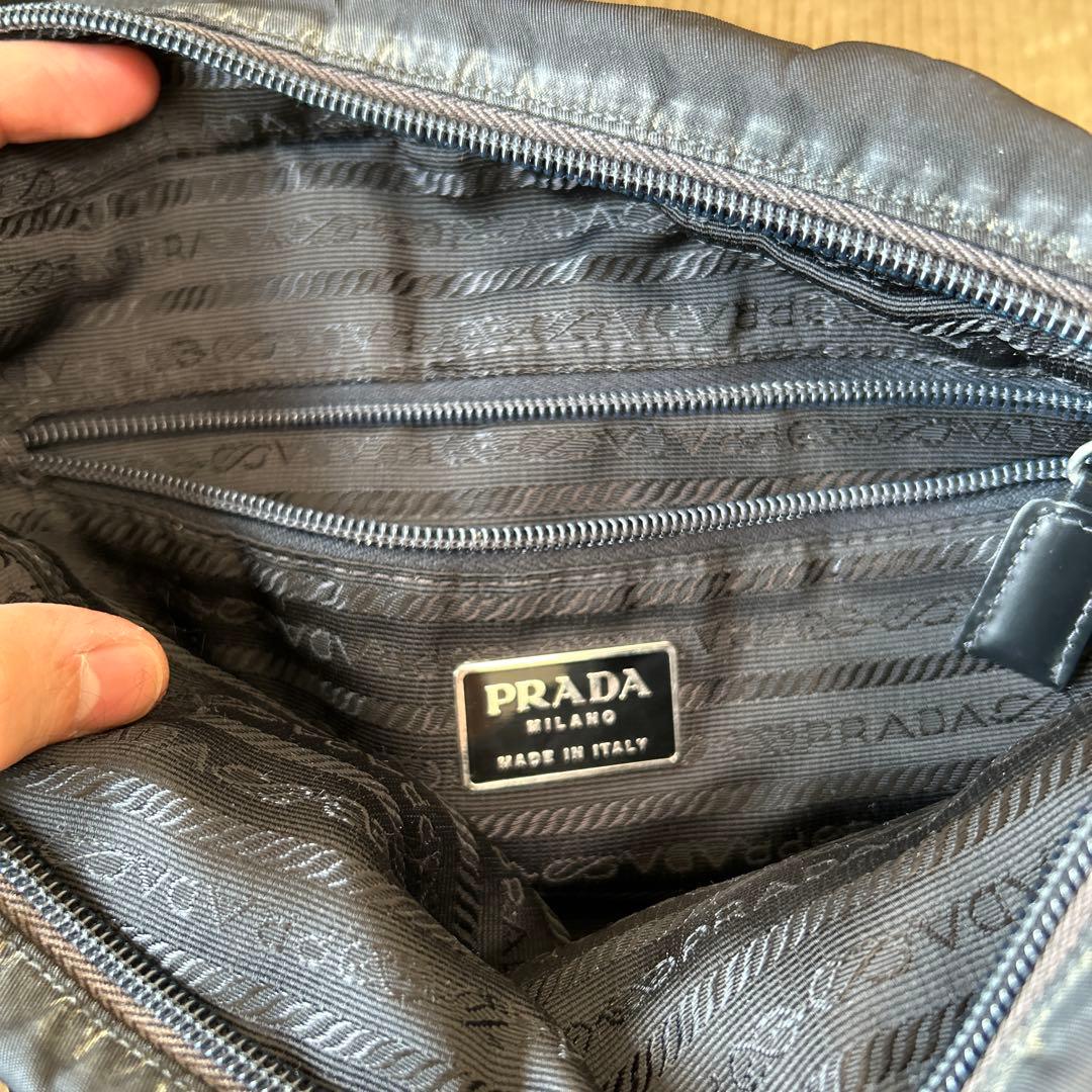 PRADA ショルダーバッグ ブラック