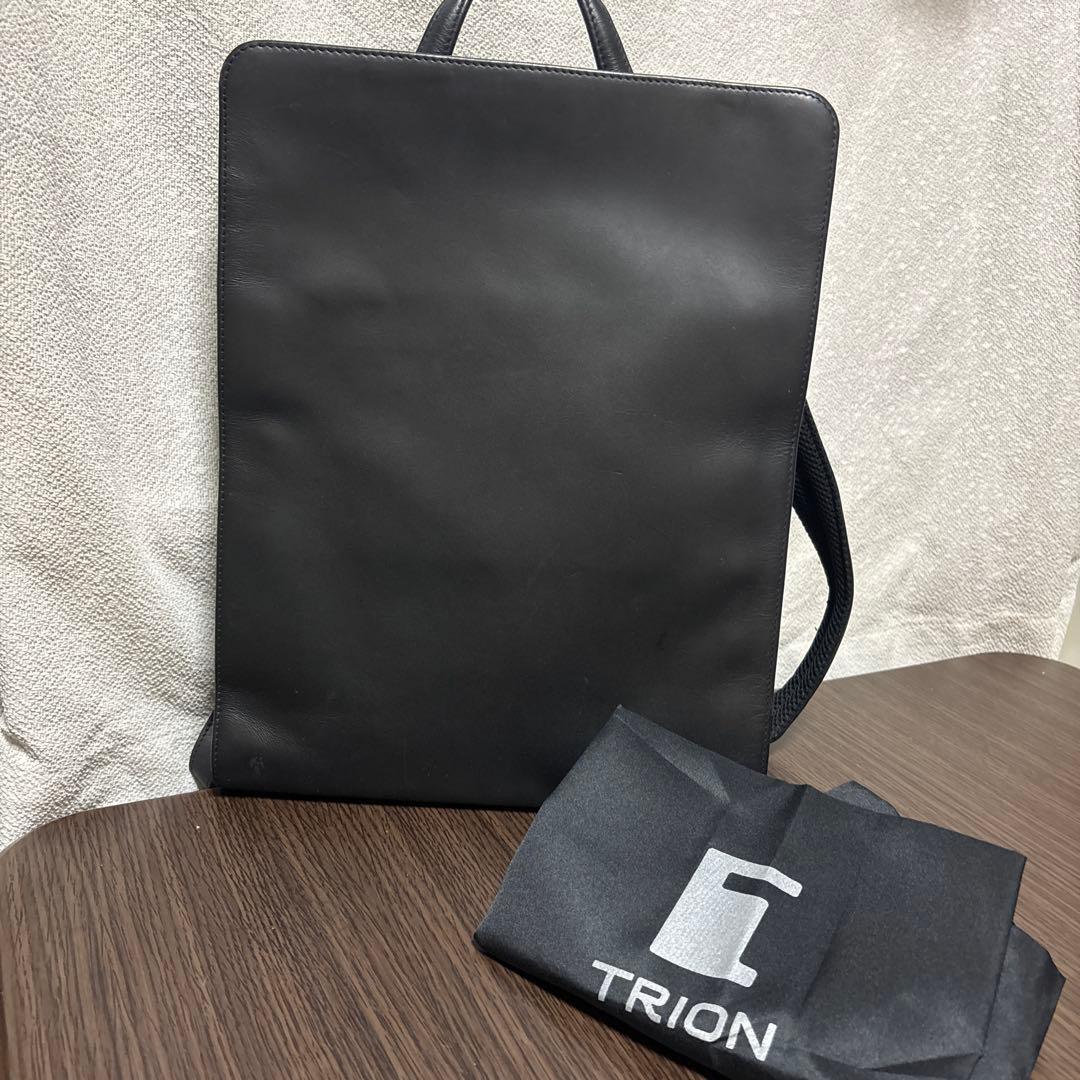 TRION トライオン 本革 リュック バッグパック A4