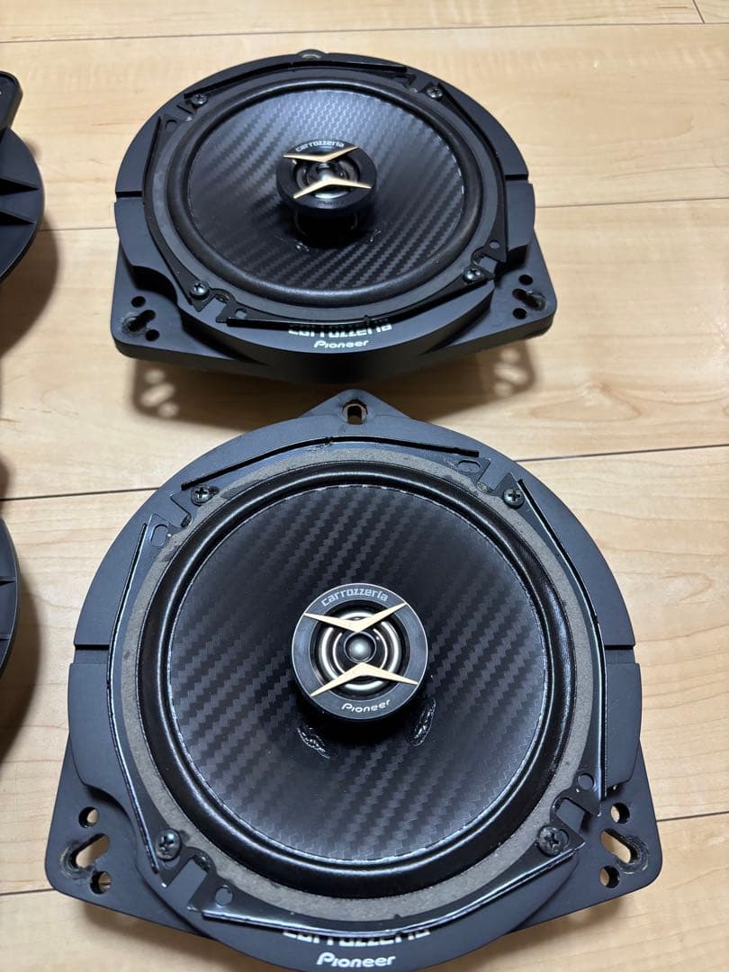 30 プリウス　カロッツェリア　スピーカーセット